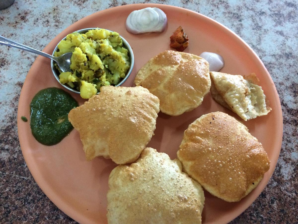 Hotel Khandesh Residency Panvel Kültér fotó